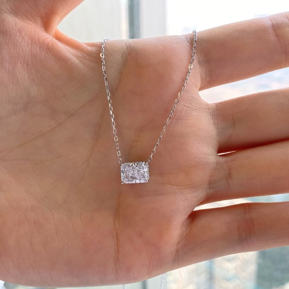 1.75ct Radiant Cut Necklace - Picture 3 of 16